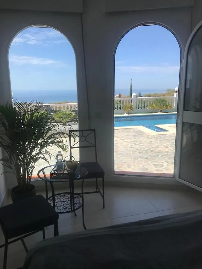 Villa Pura Vida Andalusien Algarrobo Bed & Breakfast